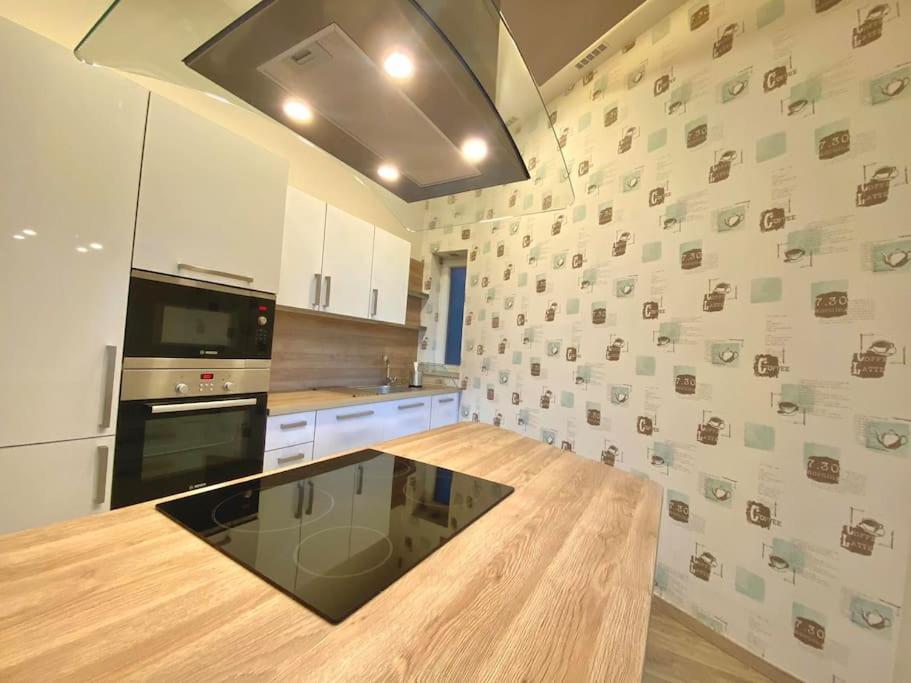 Luxury Buda Apartment Budapesta Exterior foto